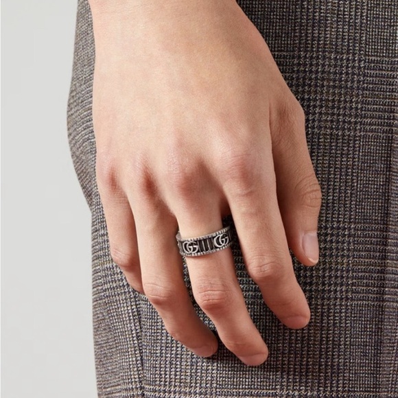 Gucci GG Marmont Wide Ring - Picture 4 of 7